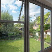 TOP HUNG WINDOW